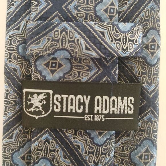 STACY ADAMS MEN'S TIE AND POCKET SQUARE SET. - Picture 4 of 5